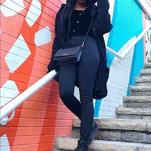 Meet your Posher, Latoya